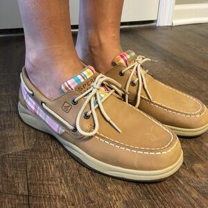 COPY - Sperry Top-Sider Size 9 EUC